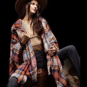 Ruggine Plaid Poncho / Ruana With Fringe Detail NEW!